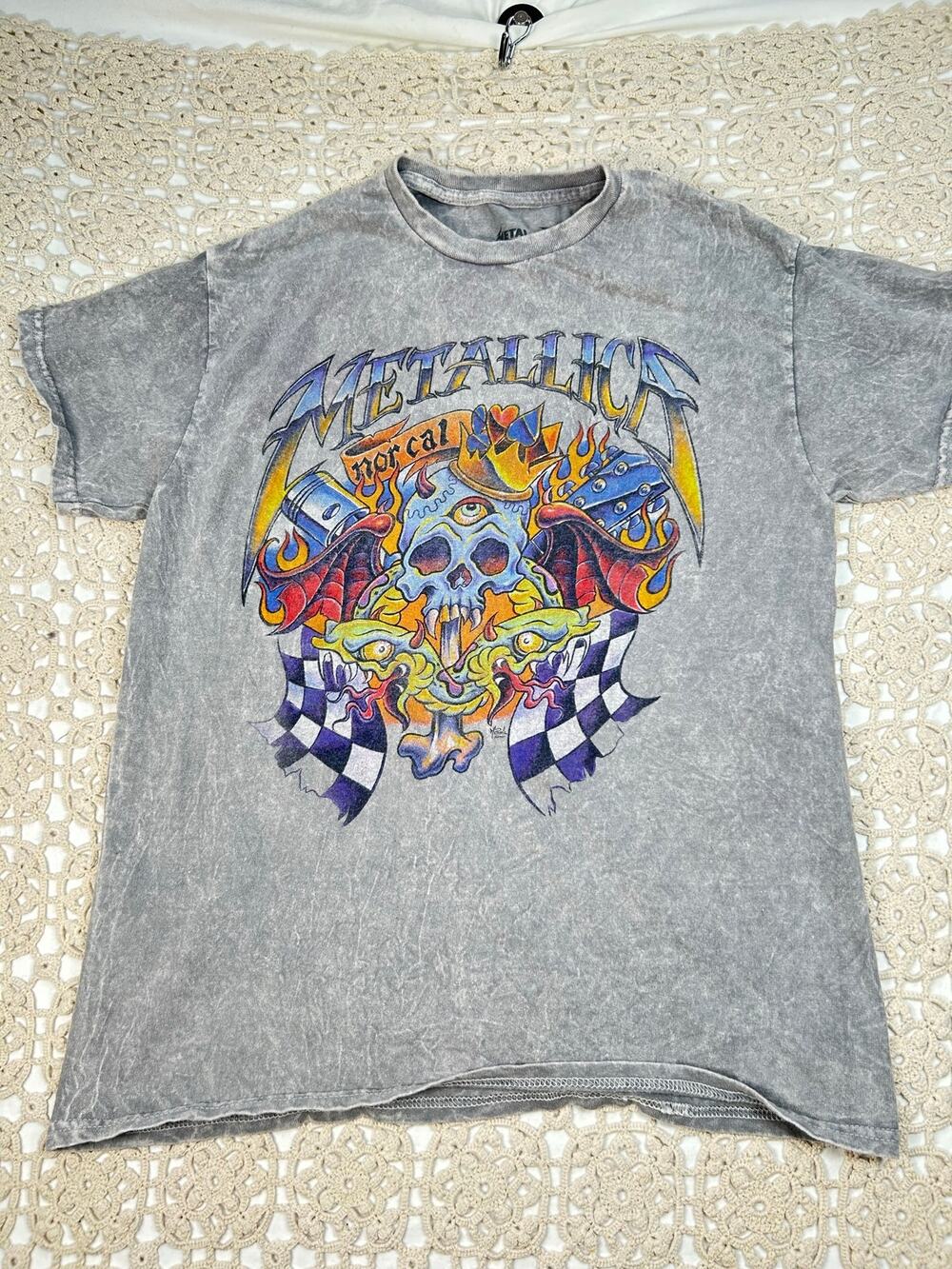 Metallica Graphic Band T Shirt Gray Acid Wash Size MD Short Sleeve Tee